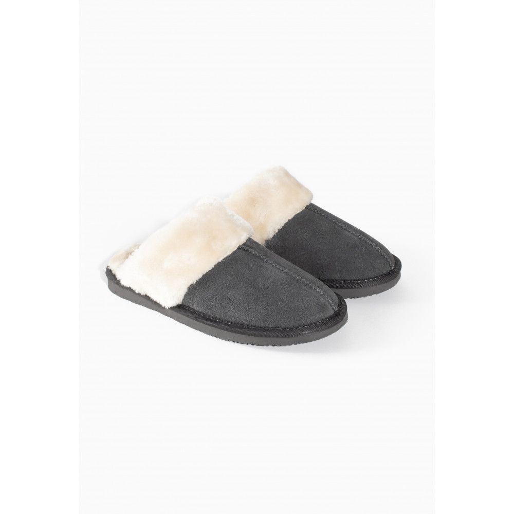 Chaussons en cuir suede chesney gris foncé Minnetonka